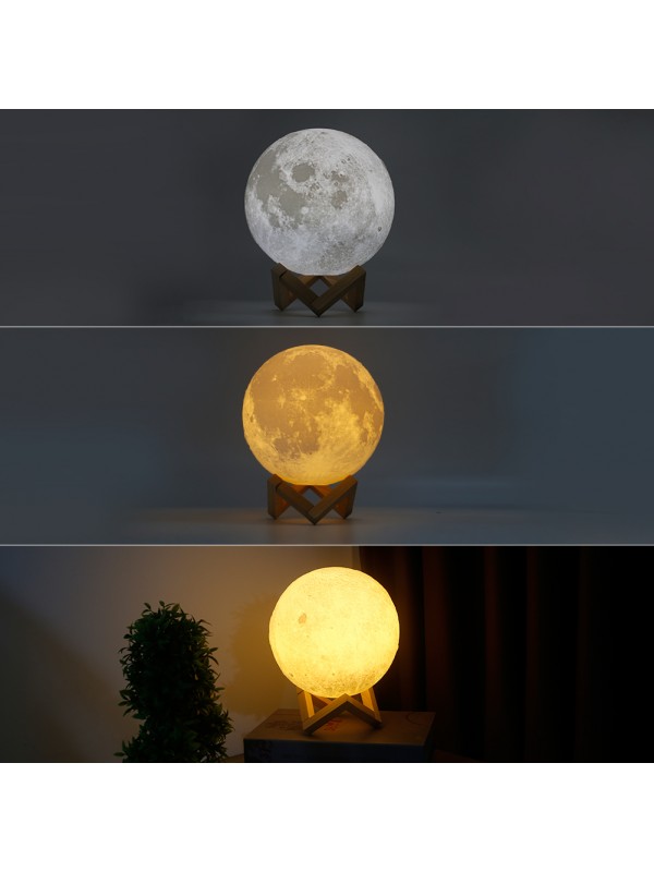 3D Moonlight Desk Lamp 18cm